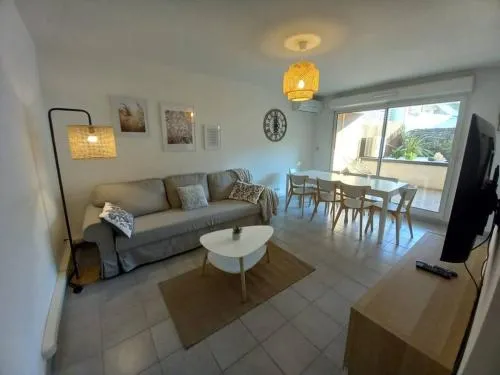 Appartement 8 personnes En face des Remparts Climatisé avec terrasse et Parking photo 2