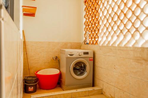 Quzuri Homestay JKIA SGR Nairobi Kenya 1 month Affordable Longstay in Mlolongo