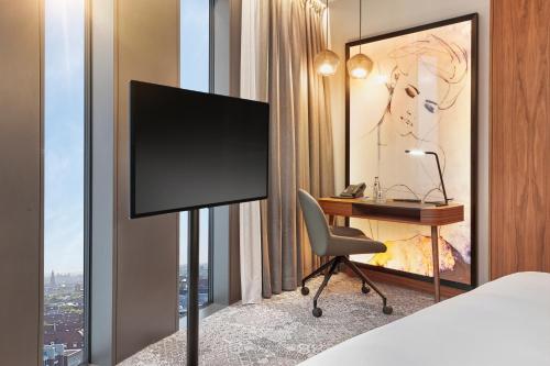 Hyperion Hotel München - image 2