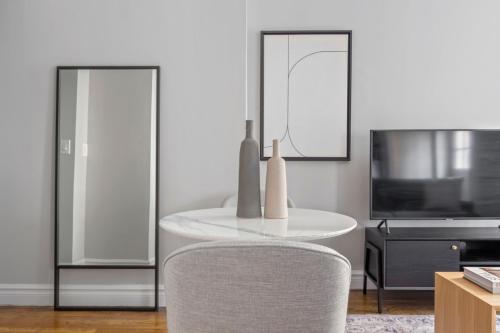 Gramercy Park 2br w wd balcony nr 6 train NYC-947 in New York, USA