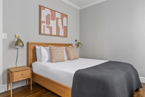Gramercy Park 2br w wd balcony nr 6 train NYC-947 in New York, USA