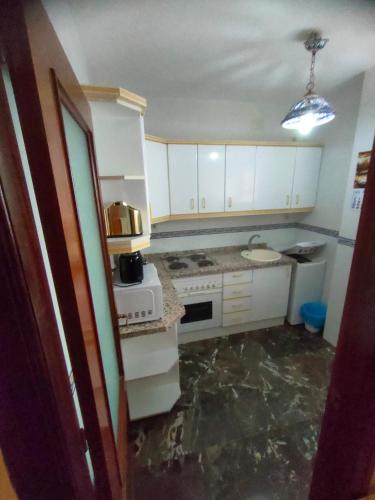 One-Bedroom Apartment image 10