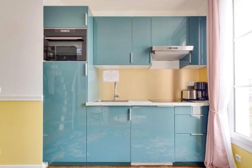 Duplex Moderne Cosy - Proche Porte d'Italie - Parking in Le Kremlin Bicetre