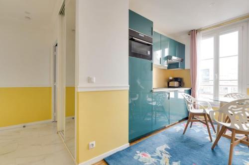 Kitchen, Duplex Moderne Cosy - Proche Porte d'Italie - Parking in Le Kremlin Bicetre