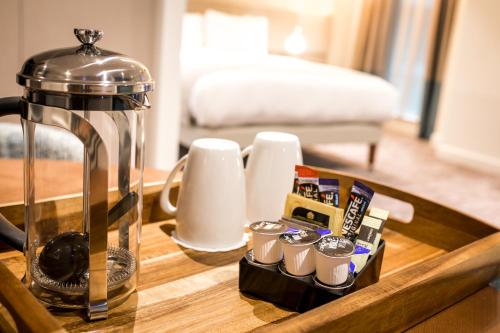Staybridge Suites London Heathrow - Bath Road, an IHG Aparthotel