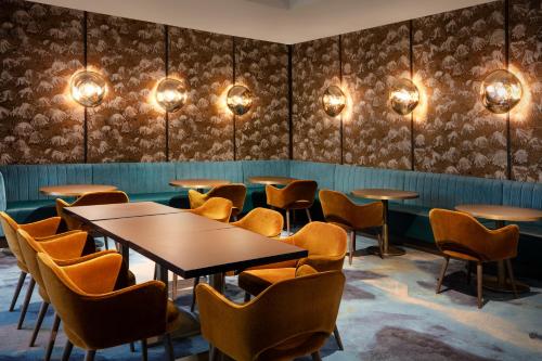 Staybridge Suites London Heathrow - Bath Road, an IHG Aparthotel