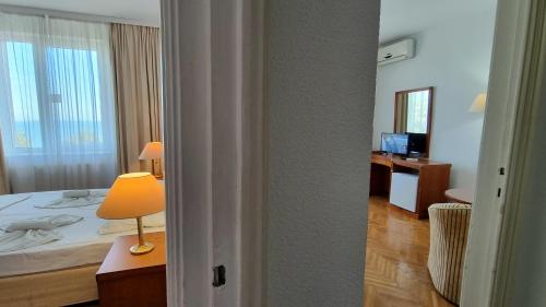 Hotel Astoria – Eforie Nord, CA