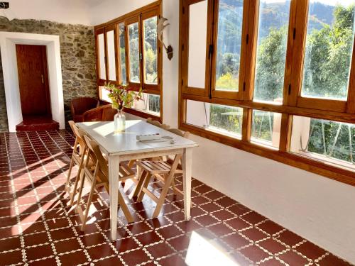 Finca Riolavar in Jubrique