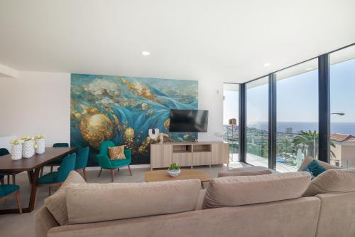 200m NEW A Villa with private, heated pool and amazing ocean view