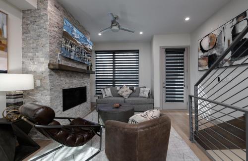 Fourth Street Crossing Daylight Townhome - Fantastic Silverthorne Getaway in Silverthorne, USA
