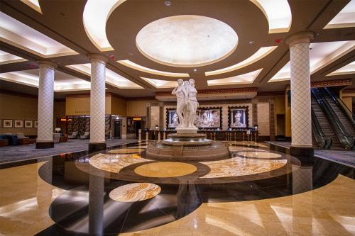 로비, Caesars Windsor Hotel & Casino - A Caesars Rewards Destination in 윈저 (ON)