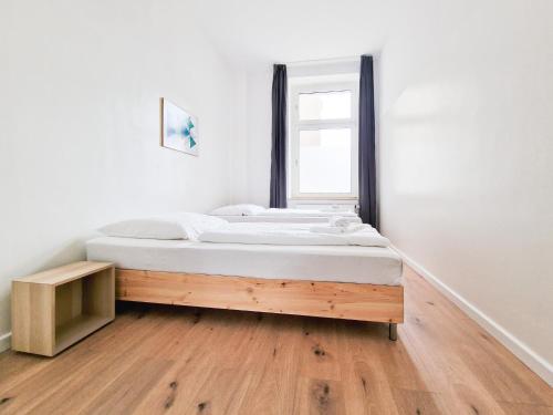 Tolstov Apartments - 1 or 4 Room Apartments - 15 Min to Messe DUS - 10 Min Old Town DUS, Дюссельдорф (фото 9)