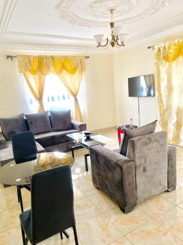 Instalaciones, APEX ANNEX Guest Facility in Buea