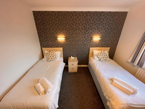 Pine Lodge Hotel & Restaurant Mansfield Room Type - Twin Room