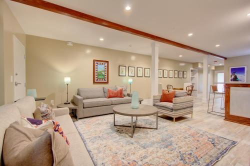 2 bedrooms, 3 beds