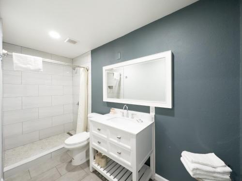 Courtesy Inn & Suites in Rosemead, USA