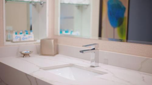 Grand Sierra Resort and Casino - image 8