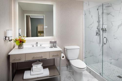 The Delaney Hotel - image 2