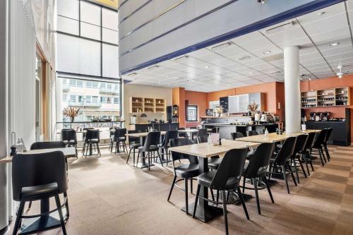 ห้องอาหาร, เบสต์ เวสเทิร์น รอยัล โฮลสเตโบร (Best Western Royal Holstebro) in ฮอลส์เทโบร