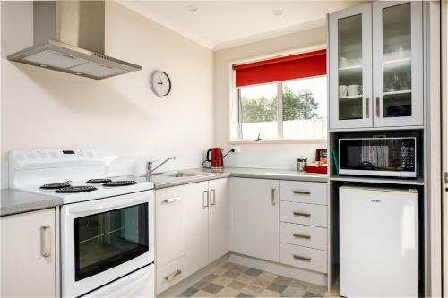 Esplanade Motels in Gore