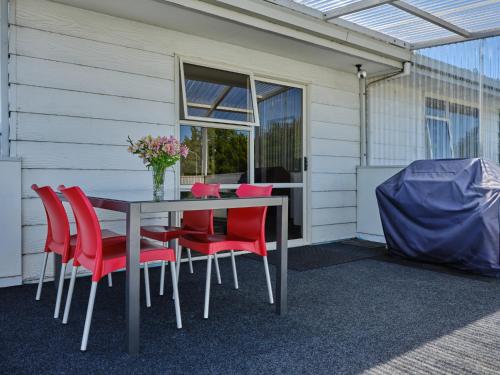 Esplanade Motels in Gore