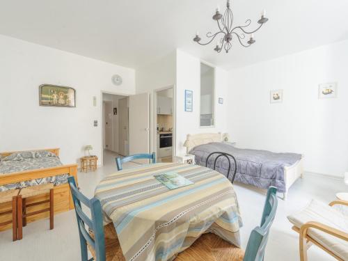 Studio La Rochelle, 1 pièce, 3 personnes - FR-1-535-40