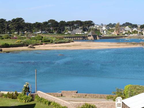 Holiday Home (5 Adults) image 5