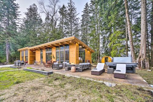 Gold Bar Cabin On Skykomish River!