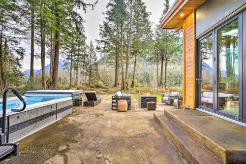 Gold Bar Cabin On Skykomish River!