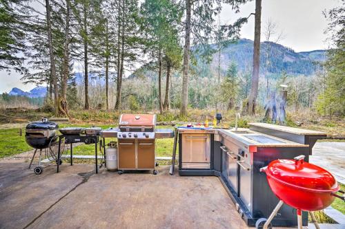 Gold Bar Cabin On Skykomish River!