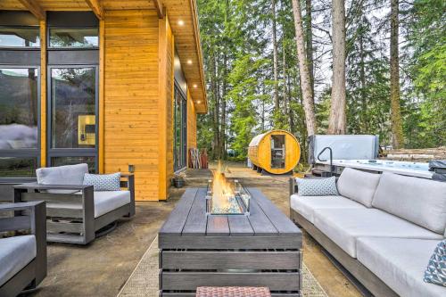 Gold Bar Cabin On Skykomish River!