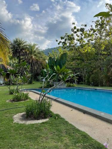 Swimming pool, Lui Farm Villa - Private Villa for Staycation & Retreat in Hulu Langat