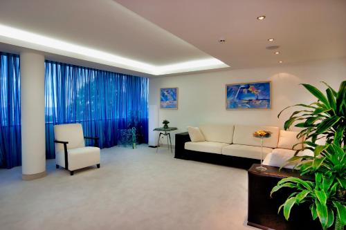Dodo Beach Hotel – Kiten