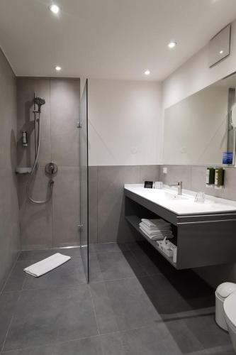 Hotel Elefant - image 7