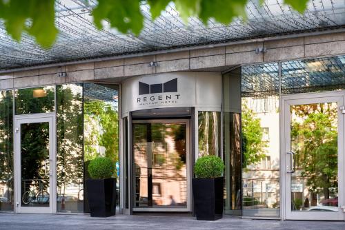 Hotellet från utsidan, Regent Warsaw Hotel in Warszawa