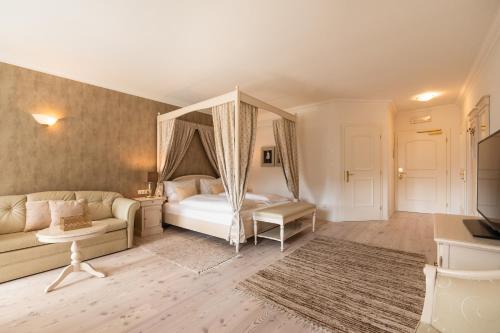 Superior Deluxe Double Room with Balcony