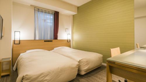 Standard Hollywood Twin Room - Non-Smoking image 3
