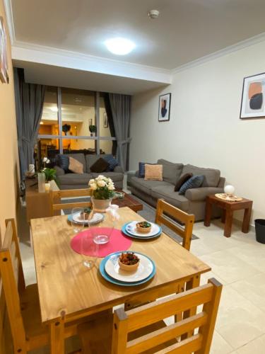 GLOBAL LAKE VIEW APARTMENT 1015