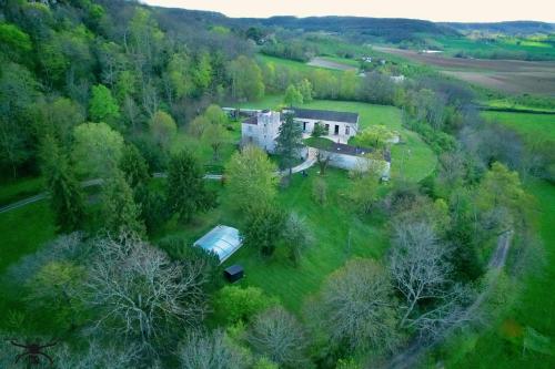 Le Manoir De Bonal gîte à louer Massoulès