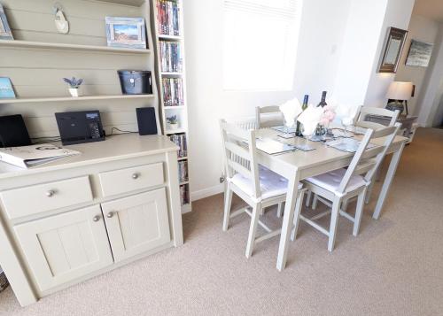 Daisy Cottage - image 5