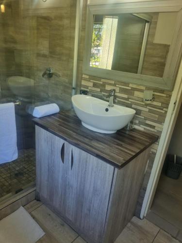 Rosa on St James Rosa on St James