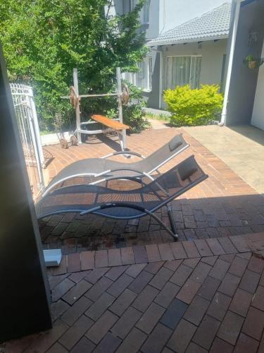 Rosa on St James Rosa on St James