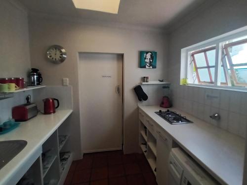 House on the Hill – Cape Town, CO