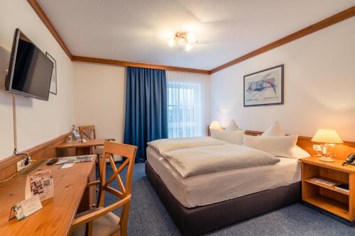 1 double bed