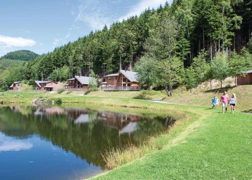 Penvale Lakes Lodges