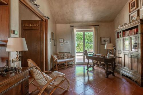  Splendida VILLA alle porte di Roma in Riano