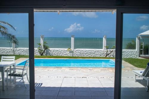 Casa Incrível na Praia de Jacumã por Carpediem