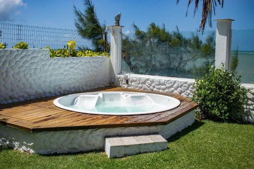 Casa Incrível na Praia de Jacumã por Carpediem