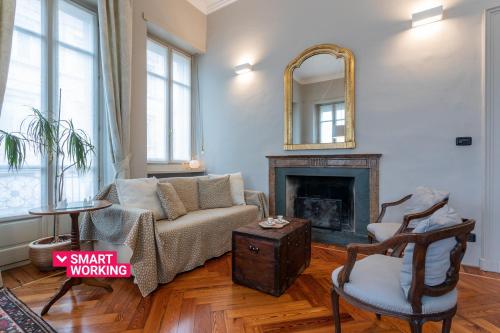 Charming Apartment near Porta Nuova by Wonderful Italy