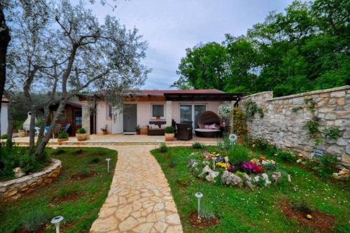 Holiday Home T 